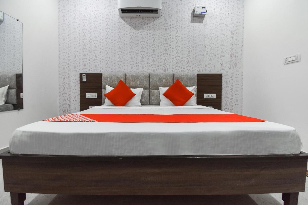Hotel O Chandigarh Inn Extérieur photo